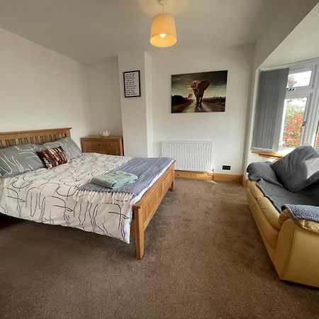 45 Mold Road Leilighet Wrexham Eksteriør bilde
